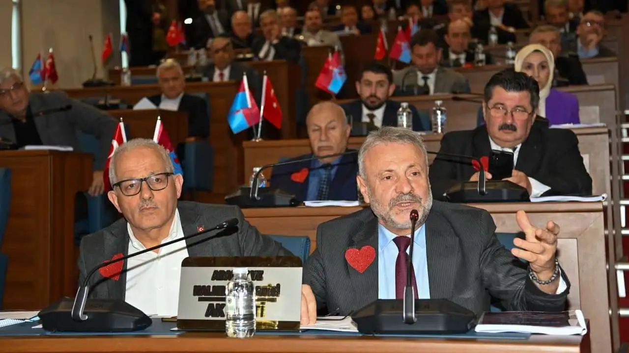 Faruk Kanca bu seviyesizliğe son vermeli!