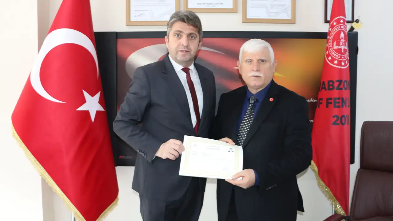 Of’ta İlçe Milli Eğitim Müdürü Kabahasanoğlu okulları ziyaret etti