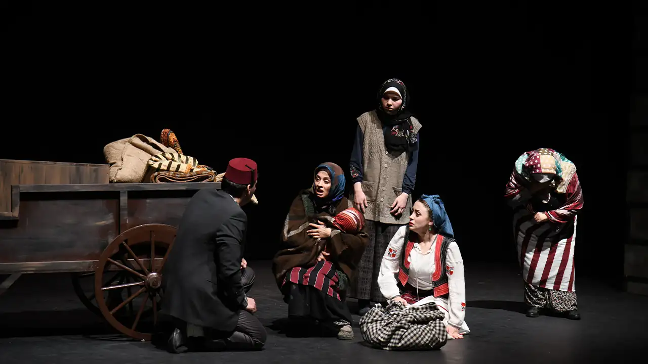 Trabzon Günleri’nde Muhacirlik oyununa yoğun ilgi