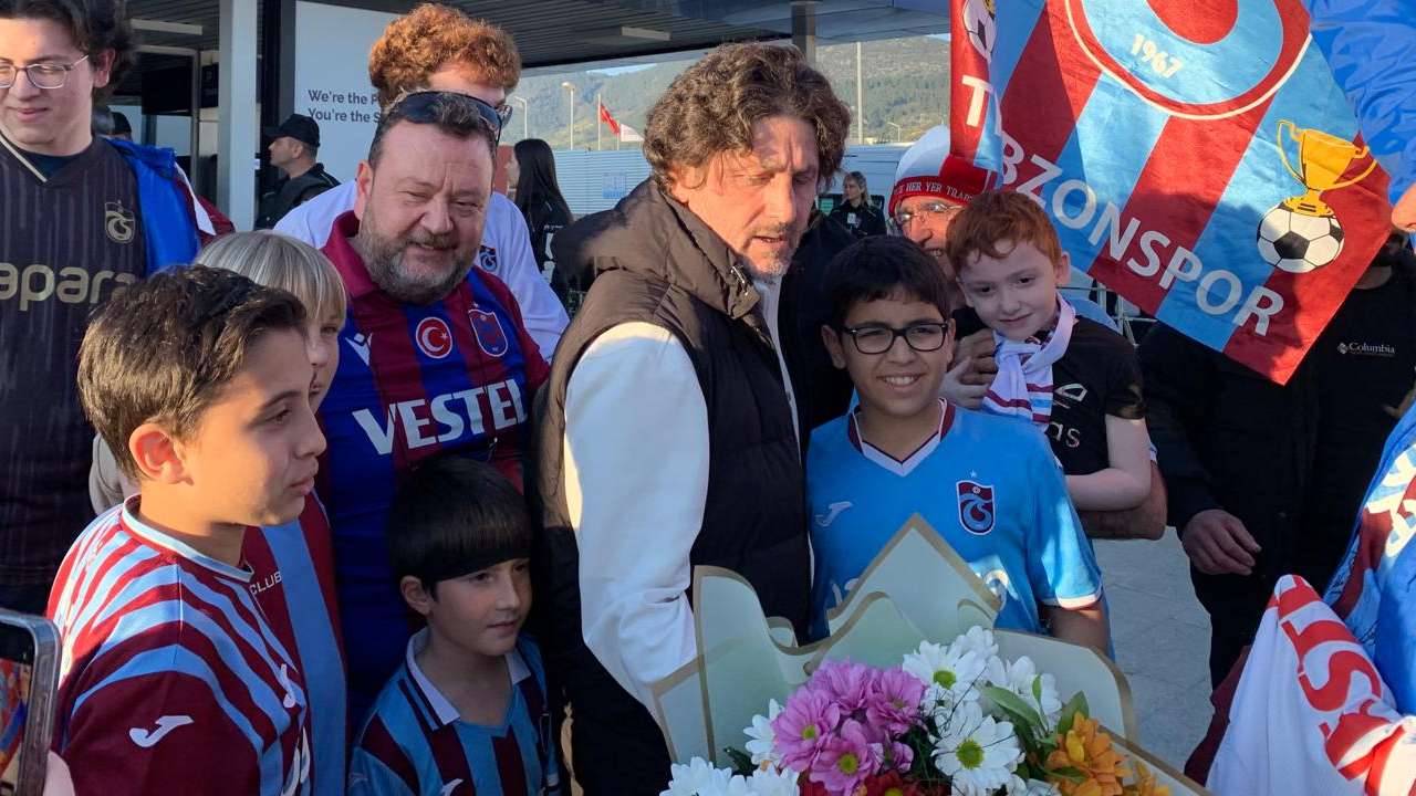 Trabzonspor Alanya’da coşkuyla karşılandı: Taraftarlar havalimanına akın etti