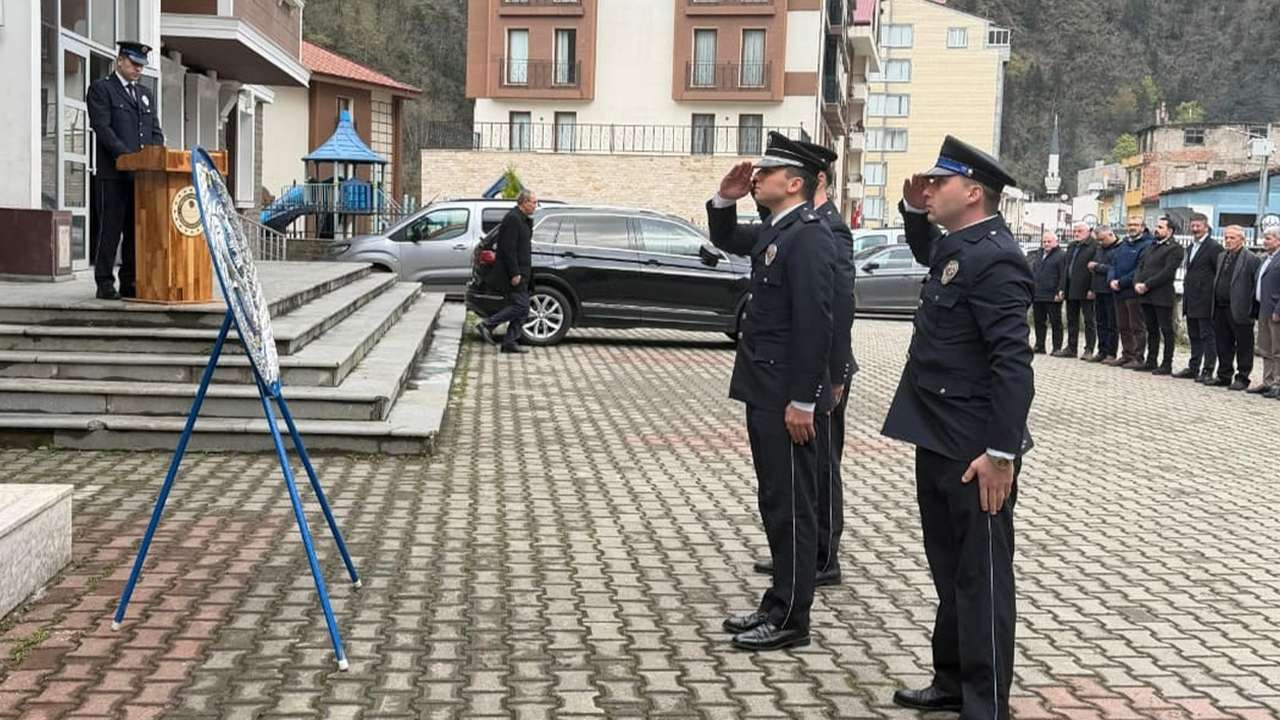 Trabzon Çaykara’da emniyet mensupları 181. yıl gururunu protokol ile paylaştı