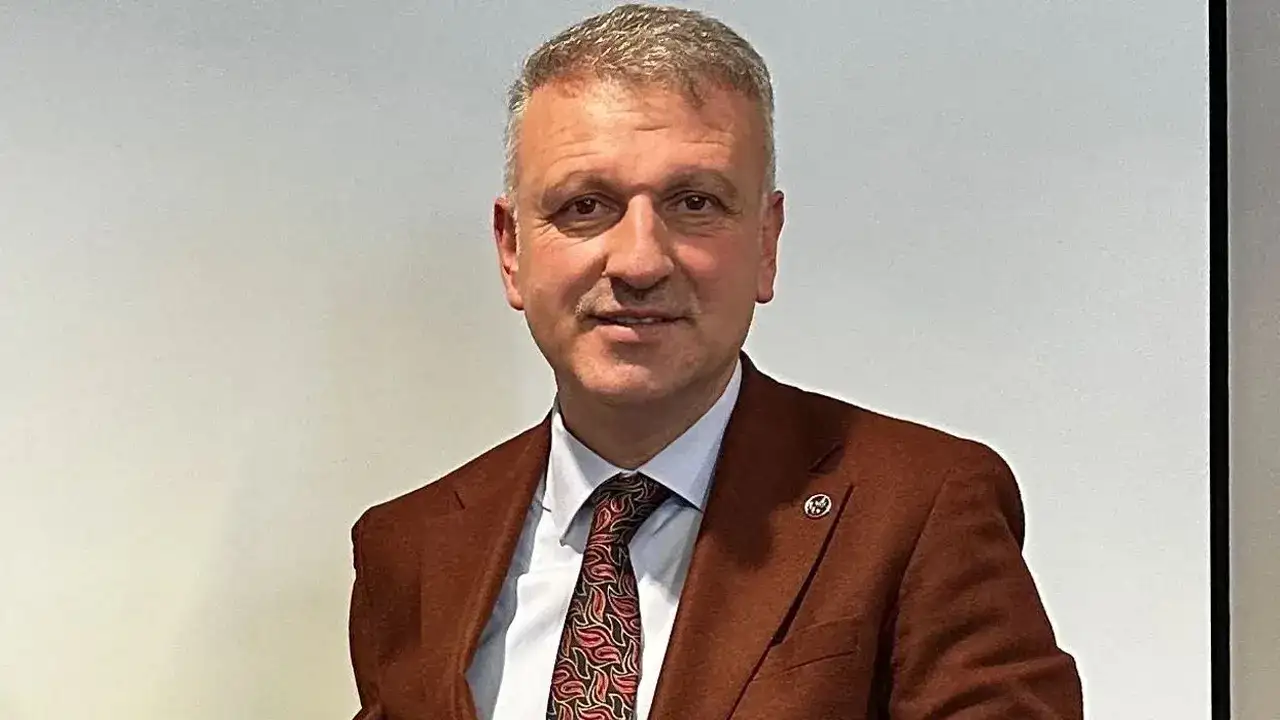 Oktay Saral’dan Trabzon vurgusu: “Türkiye’nin çimentosudur”