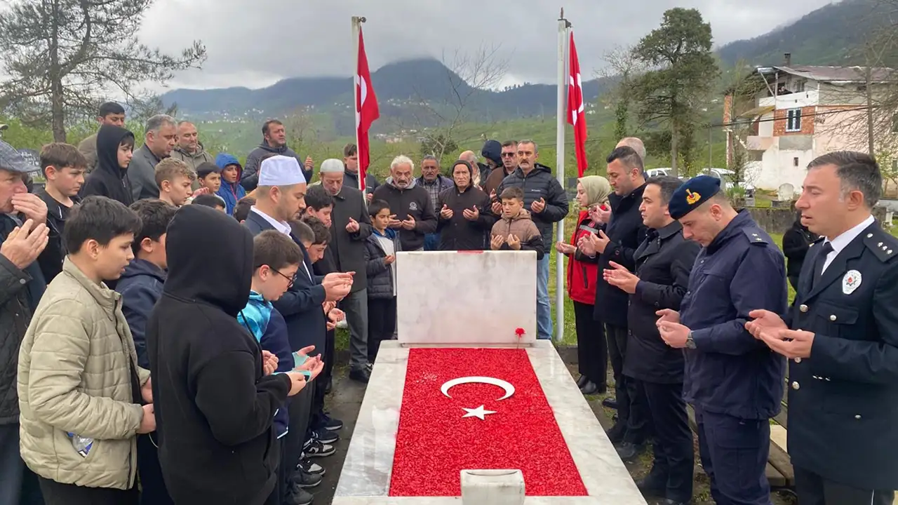 Espiye’de şehit Cantürk anıldı, tarih paneli düzenlendi