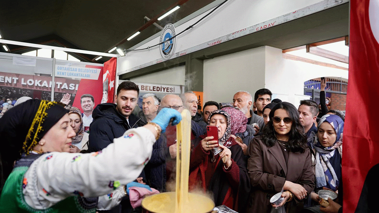 Trabzon Günleri'nde Ortahisar standına vatandaşlardan ilgi