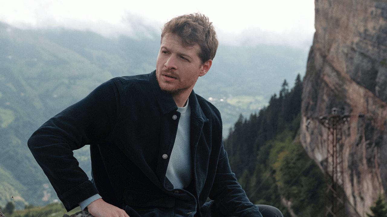 Sevilen oyuncu Burak Yörük  Trabzon’la ilgili bir araştırma için  “Büyük bir yalan”