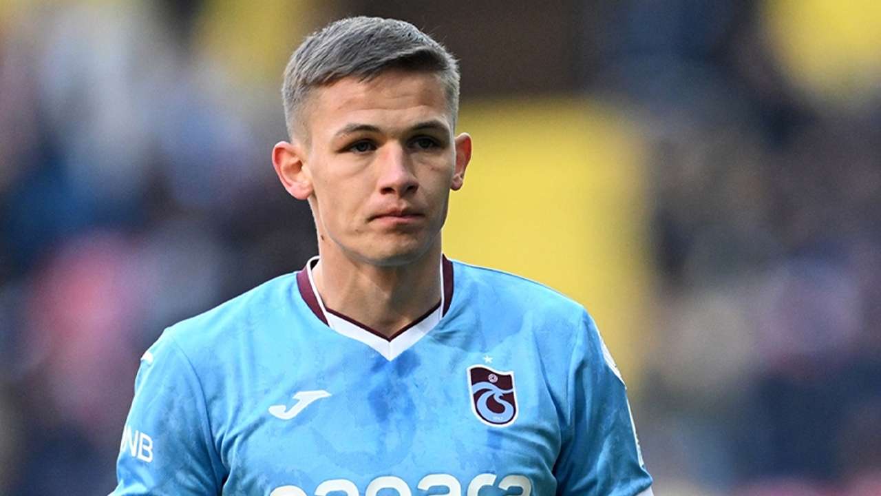 Trabzonspor’un eski golcüsü 1 ay daha sahalardan uzak