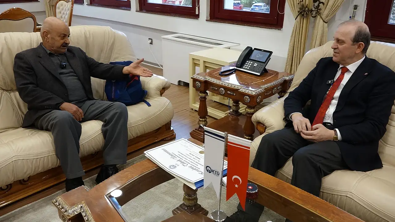 Trabzon’da 77 yaşındaki mezuna KTÜ Rektörü’nden özel davet