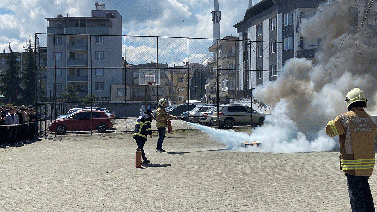Ordu'da liseli öğrencilere hayat kurtaran yangın tatbikatı