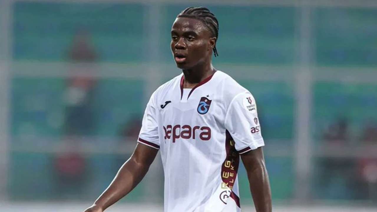 Trabzonspor'un yıldızı Oulai'iden hem sahada hem dışarıda dikkat çeken hareket