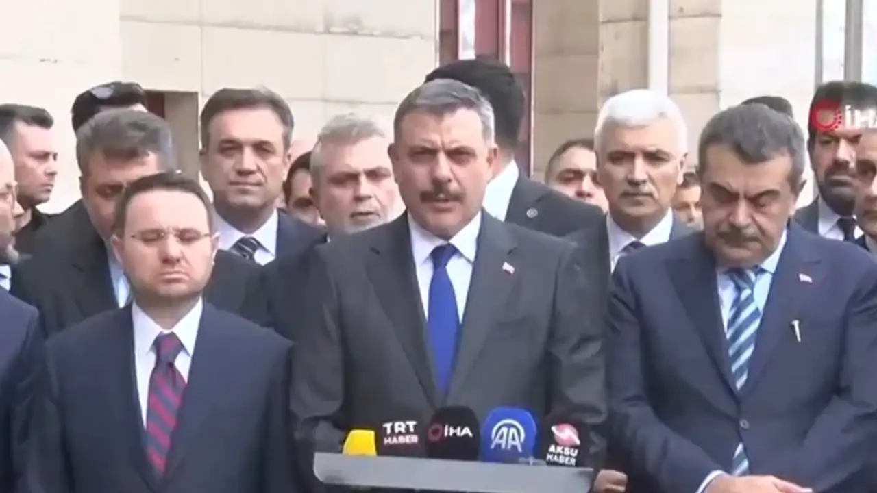 Bakan canlı yayında açıkladı: 9 can kaybı var