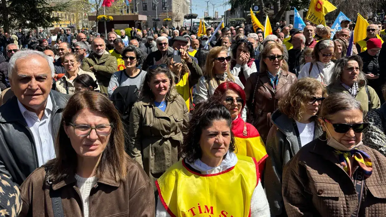 Okullardaki şiddete tepki: “Yaşam hakkı için nöbetteyiz”
