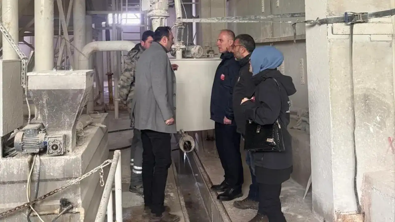 Bayburt’ta doğal taş tesisine çevre denetimi