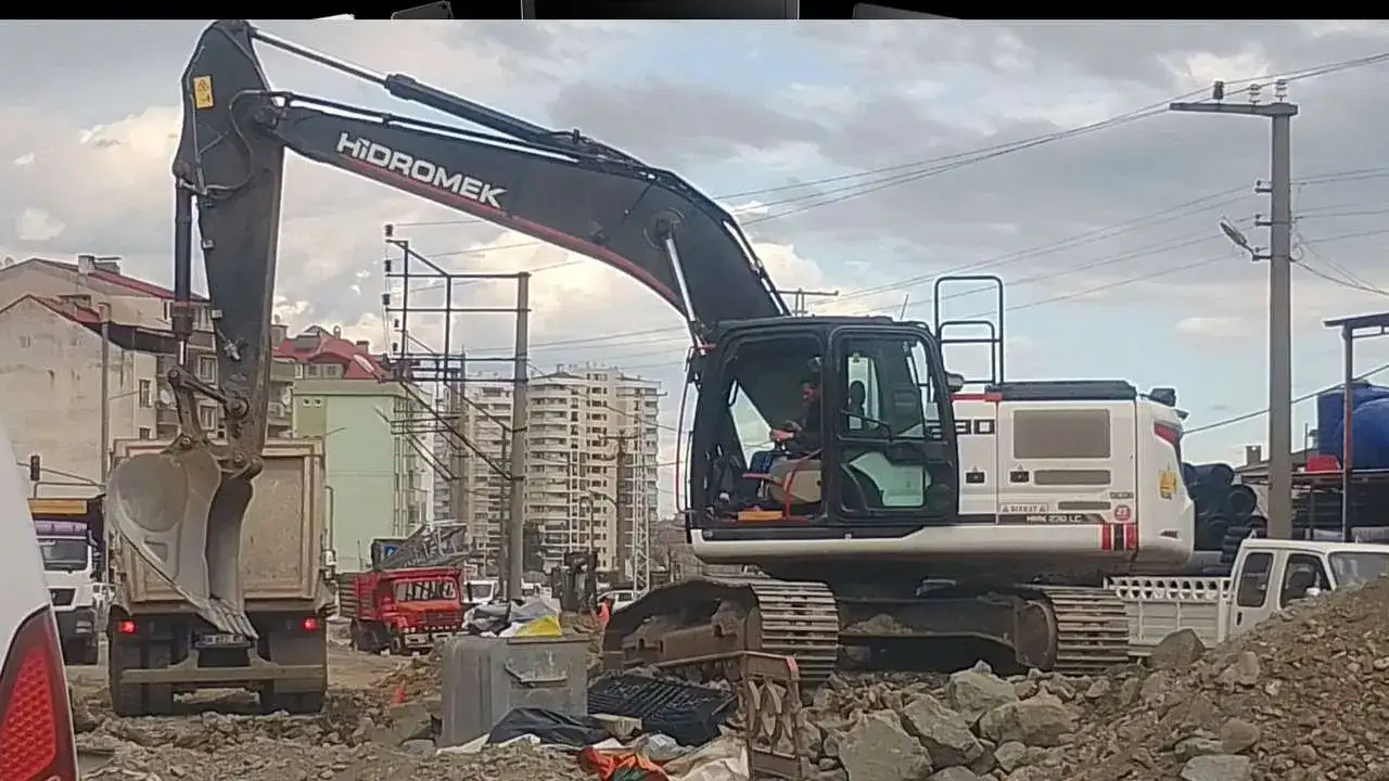 Akçaabat–Düzköy yolunda sona gelindi ama trafik çilesi sürüyor