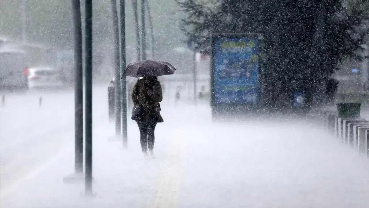 Doğu Karadeniz için peş peşe uyarılar: Yağış, fırtına ve çığ riski