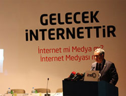 Arınç internet medyasını konuştu