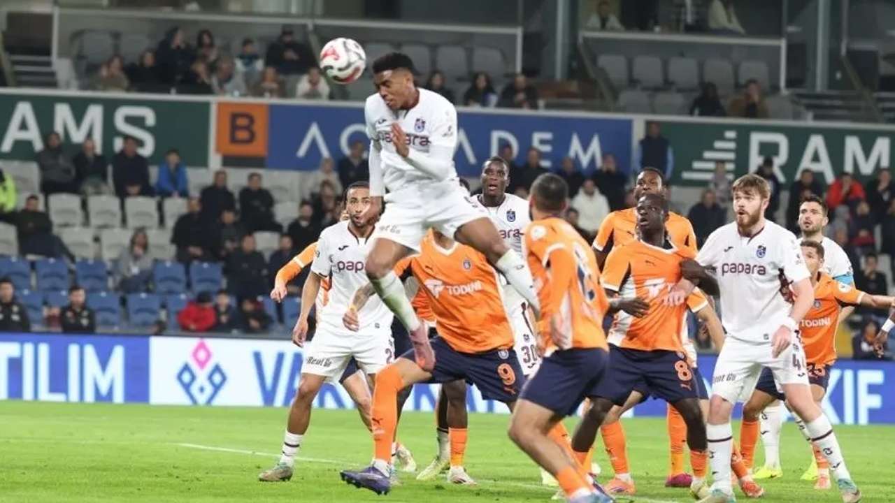Trabzonspor-Başakşehir'i konuk ediyor! Saat, kanal, 11’ler ve son durum