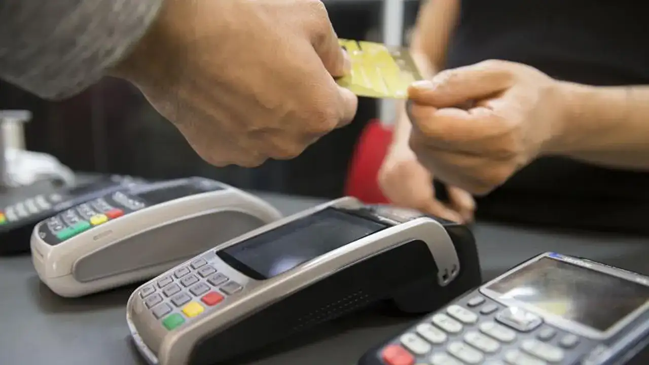 Kredi kartı limit düzenlemesi askıya alındı! Mevcut sistem devam edecek
