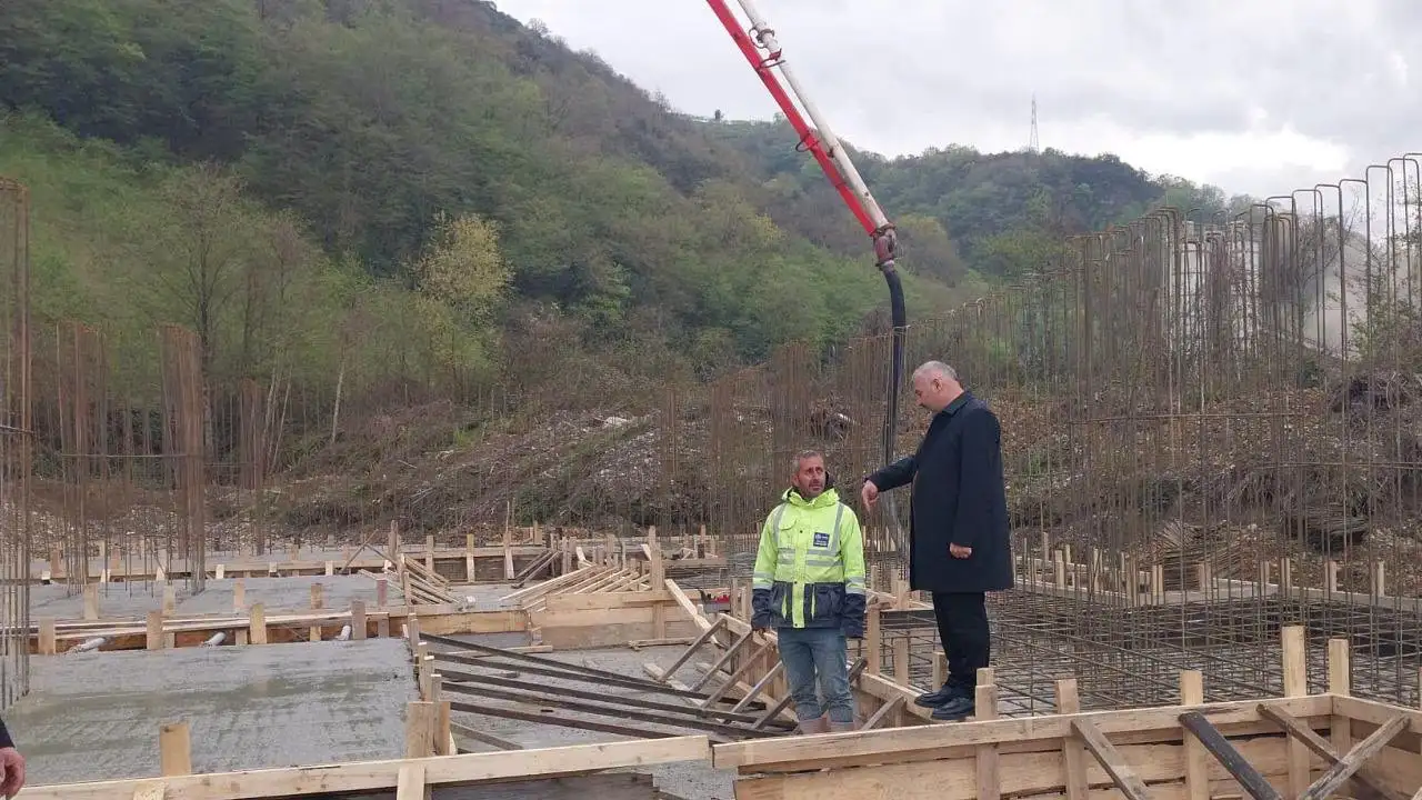 Arsin Belediyesi sahada! 19 mahallede çalışma yapılıyor