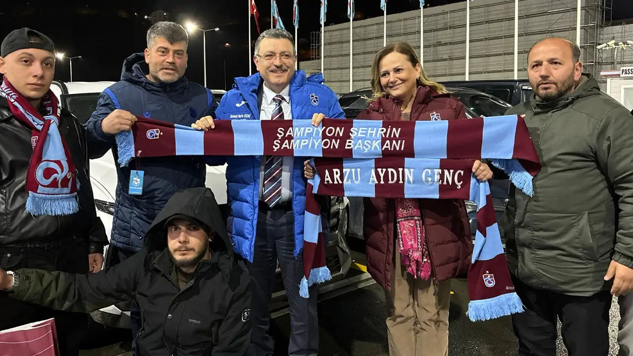 Papara Park’ta Başkan Genç ve Arzu Genç’e atkı ve mont sürprizi