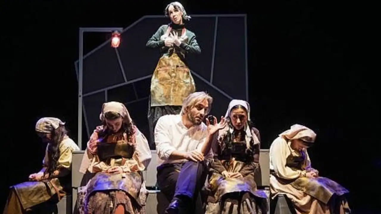 Trabzon Devlet Tiyatrosu “İnsancıklar” ile Gümüşhane’de sahnede