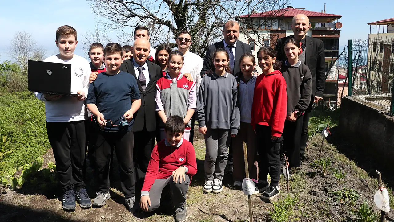 Sürmene’de örnek proje! Öğrenciler sensörle su israfını önledi