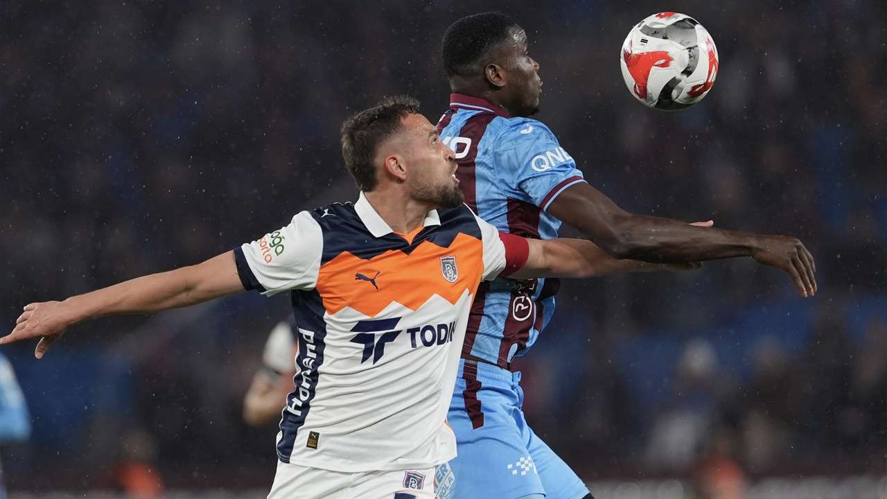 Trabzonspor son iki maçta kaybettiklerine yanıyor! Sorumlusu gerçekten Tekke mi?