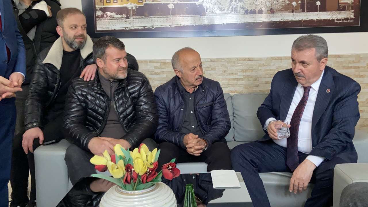 BBP Genel Başkanı Destici’den mesaj: "Yapıya karşı birlikte mücadele etmemiz lazım"