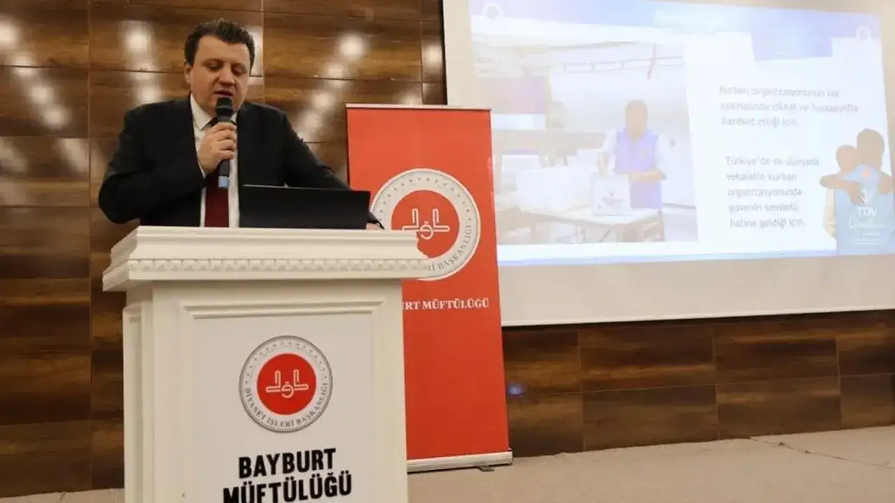 Bayburt’ta vekaletle kurban tanıtım toplantısı düzenlendi