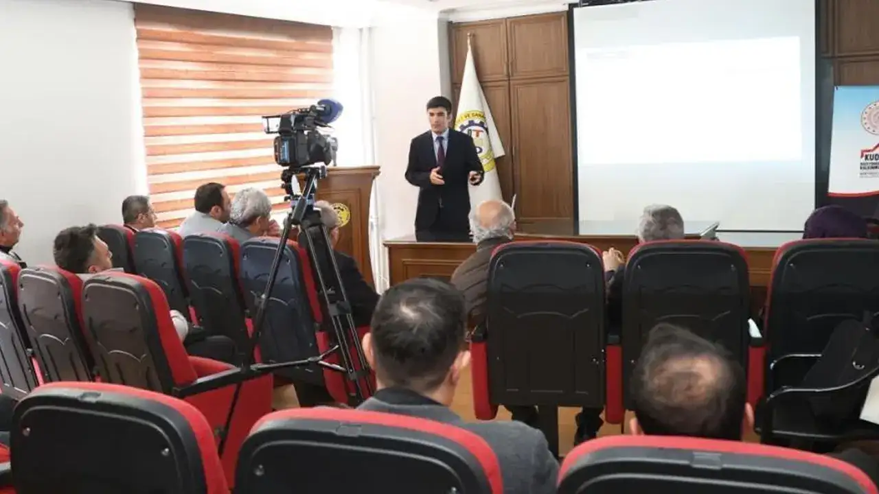 Bayburt’ta yatırım fırsatları masaya yatırıldı