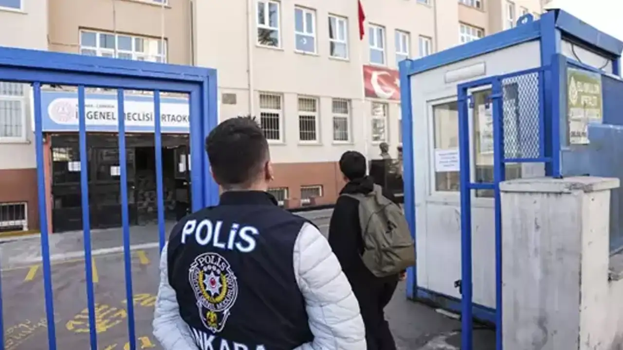 Türkiye genelinde okul güvenliği sil baştan: Okullarda 7 aşamalı güvenlik modeli devreye alınıyor