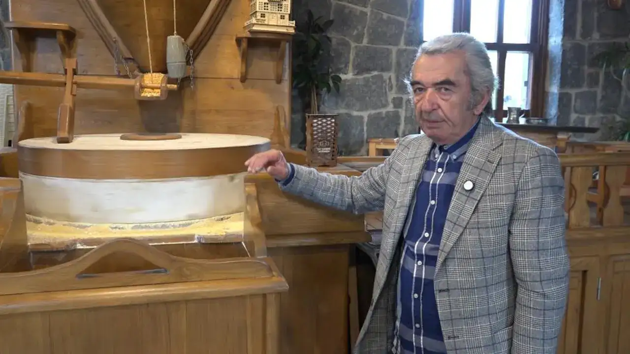 Rize’de unutulan değirmen kültürü sahilde yaşatılıyor