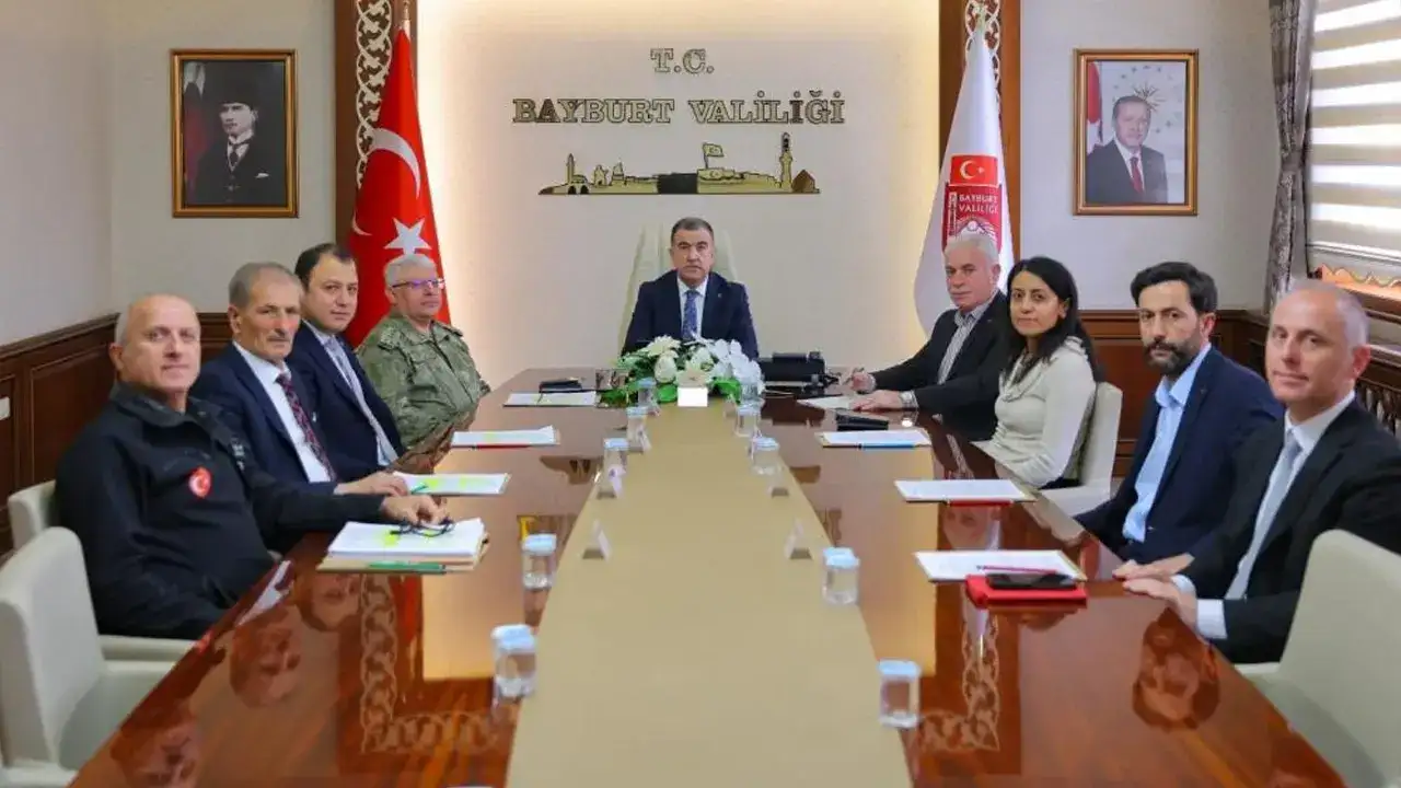 Bayburt’ta çığ riski masaya yatırıldı