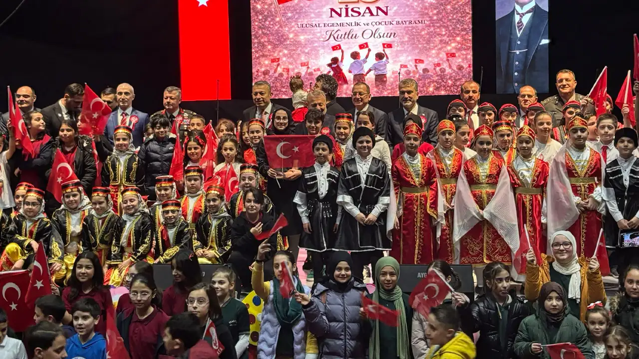 Trabzon’da Bayram sevinci: 23 Nisan coşkuyla kutlandı