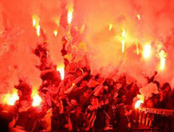 Haydi taraftar göster kendini