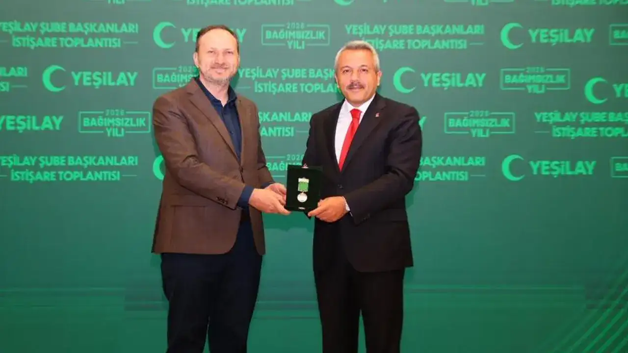 Rize Valisi Baydaş’a Yeşilay’dan bir ilk