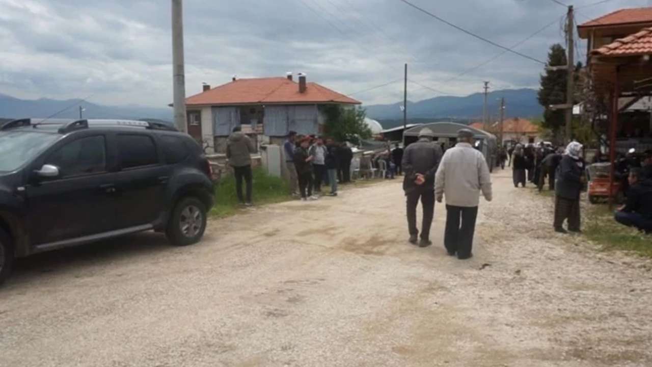 Düğün günü büyük acı: Genç çift evde ölü bulundu