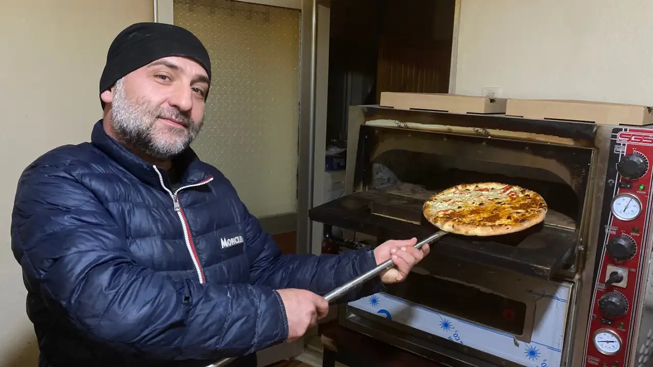 Bayburt’ta yazılımcı pizzacı oldu, siparişlere yetişemiyor