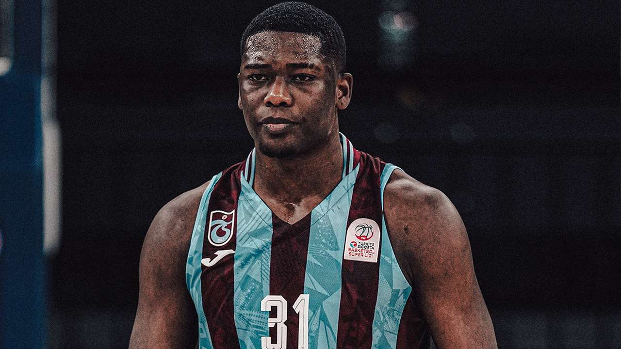 Trabzonspor Basketbol Takımı’nda Angel Delgado Şoku: Yıldız oyuncunun bileği kırıldı