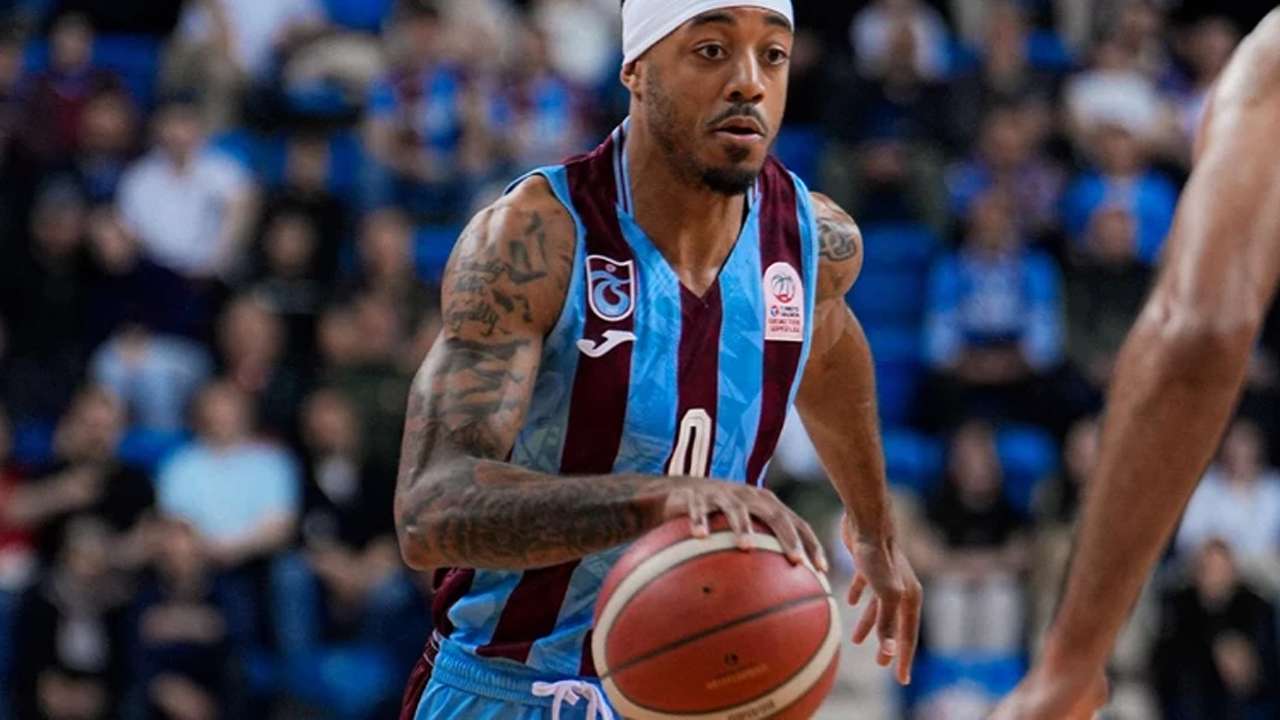 Trabzonspor’da Reed farkı! Galatasaray maçına damga vurdu! Double-double
