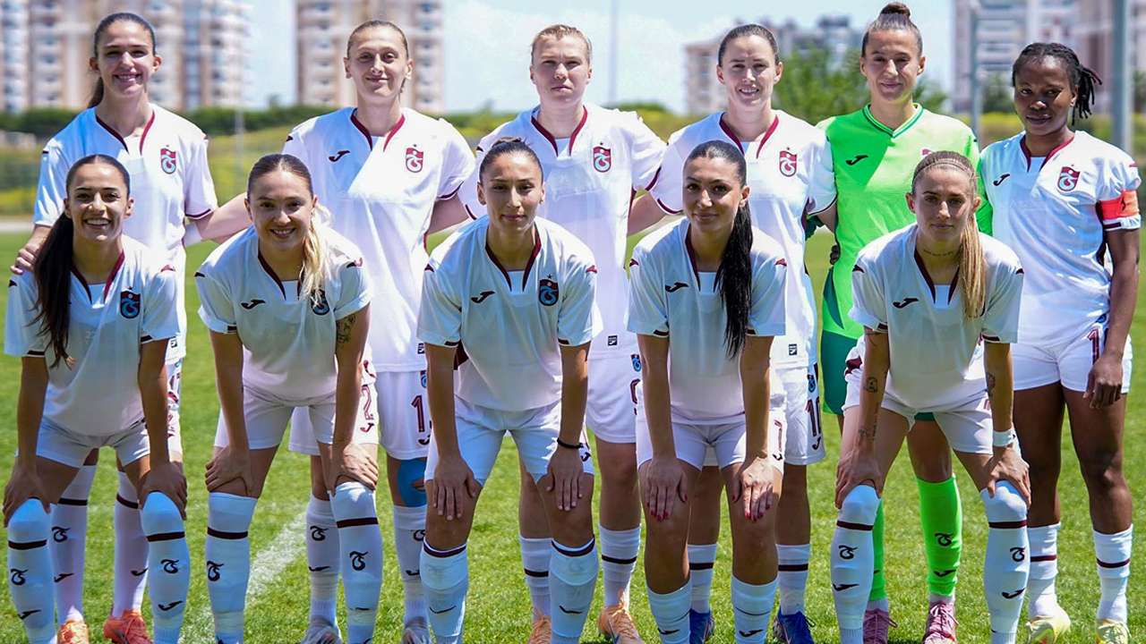 Trabzonspor Antalya deplasmanında hata yapmadı! Fırtına güle oynaya