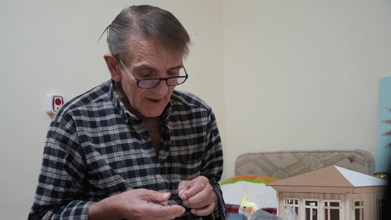 56 yıl demire şekil verdi, şimdi hayata: Huzurevinde yeniden doğuş hikâyesi