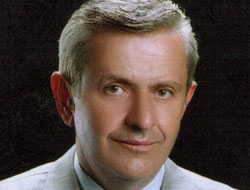 8.kattan atlayarak intihar etti