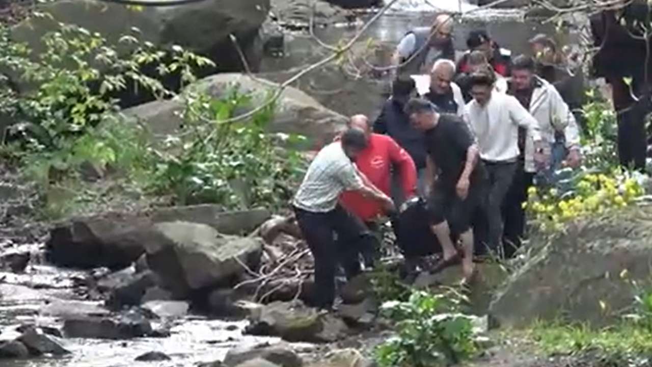 Bölgemizde akıl almaz olay: Düşen kaya parçası bir genci hayattan kopardı