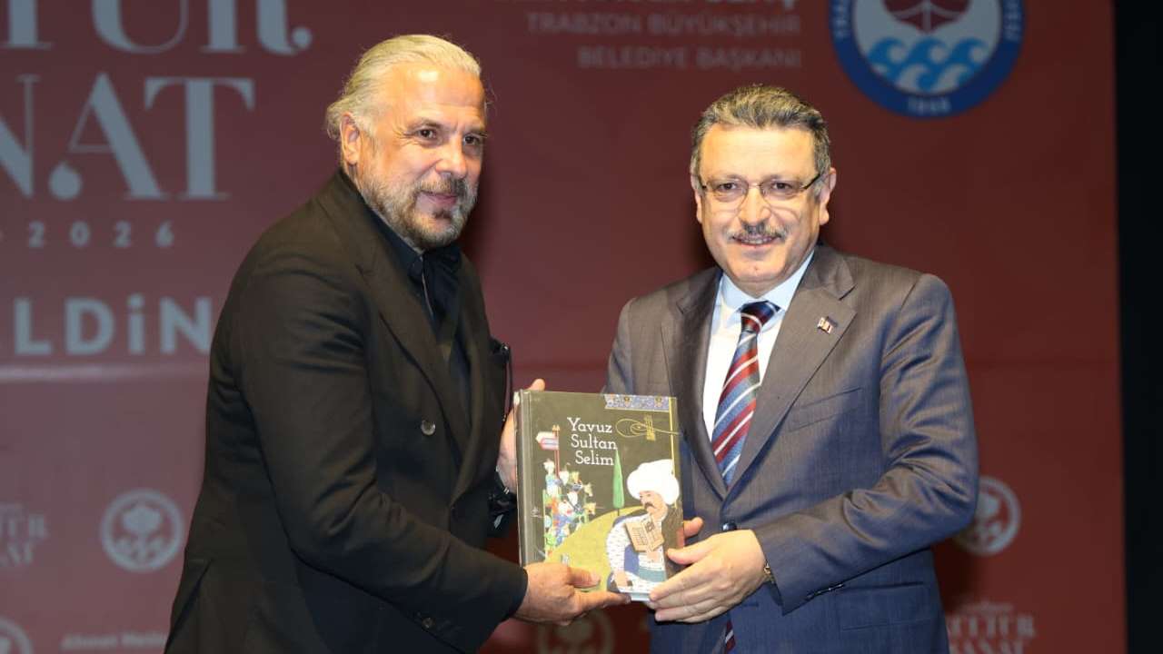 Mete Yarar Trabzon’da: Türkiye’nin yeni dünya düzenindeki konumunu anlattı