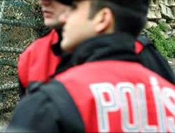 Polis lojmanlarına bomba atıldı