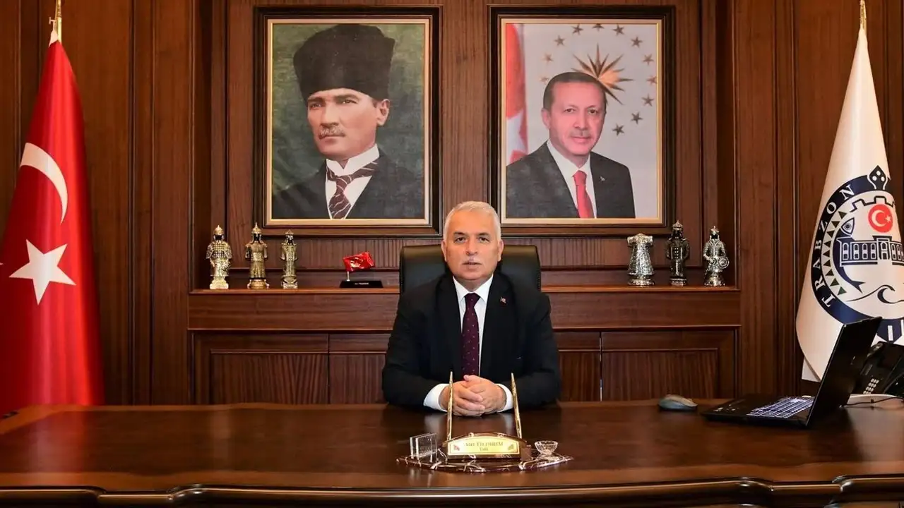 Trabzon'un eski valisi görevden alındı