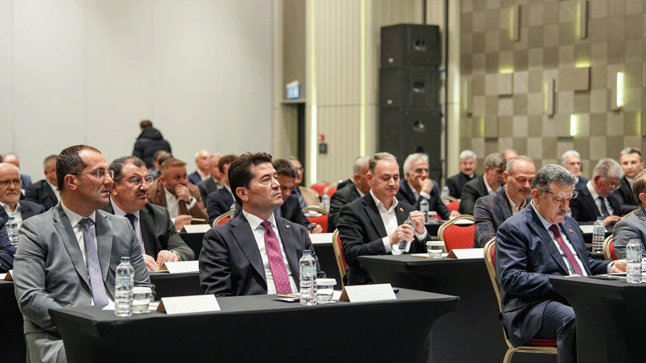 Ahmet Kaya’dan DKBB toplantısında “ayrımcılık” vurgusu! "Operasyonlar kimliğe zarar veriyor"