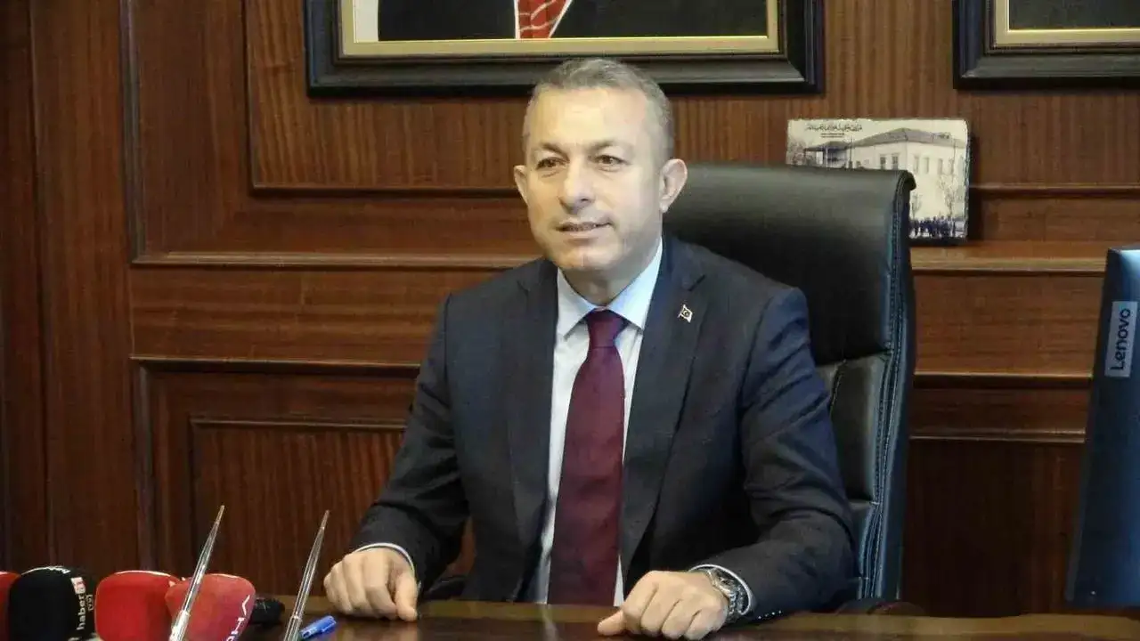 Trabzon Valisi Tahir Şahin’den 1 Mayıs mesajı: “Emeğin değeri korunmalı”