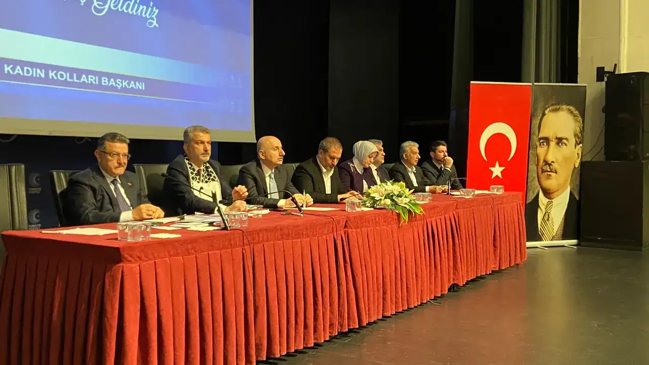 Trabzon’da danışma meclisi! Raylı sistem ve şehir hastanesi gündemde