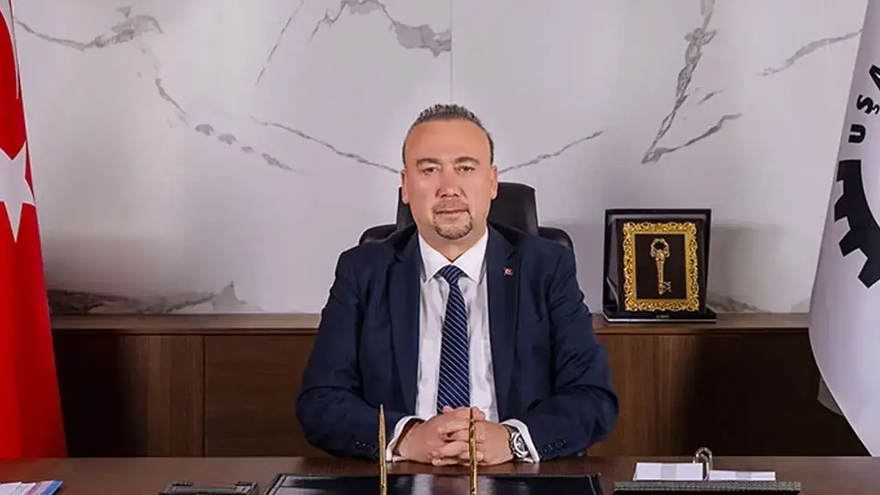 Uşak Belediye Başkanı Özkan Yalım partiden ihraç edildi